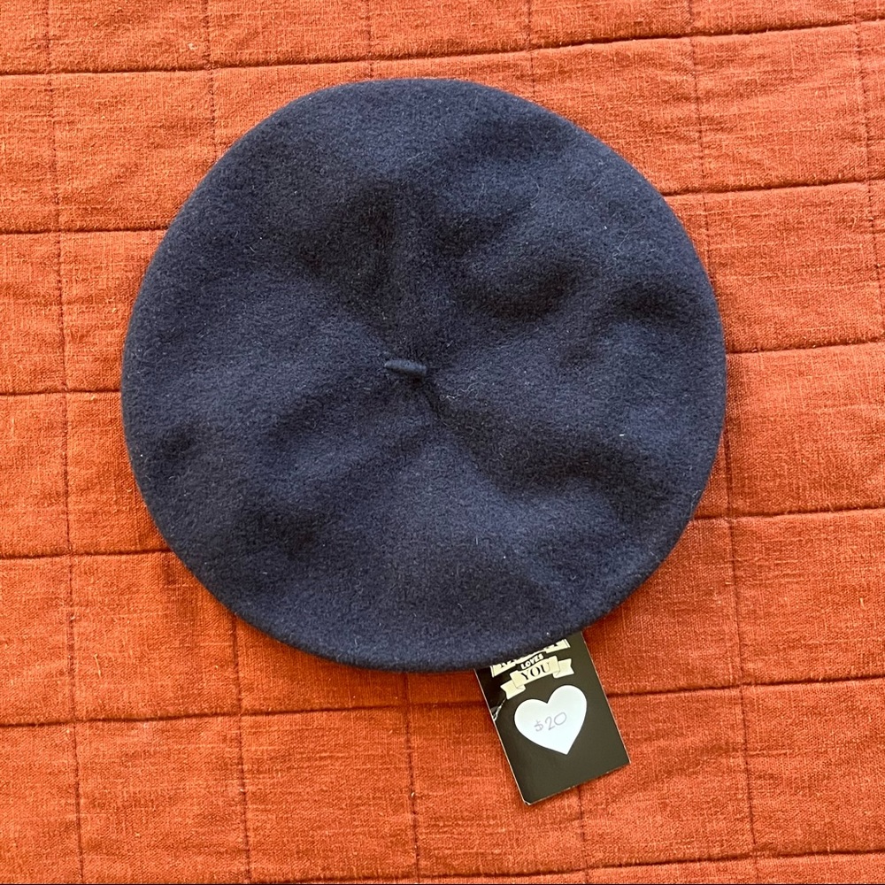 Vintage Navy Beret